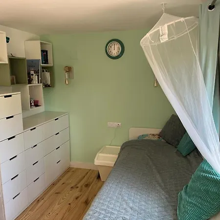 Spacious Child Friendly In Moraira With Seaview