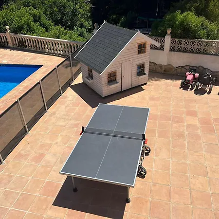 Villa Spacious Child Friendly In Moraira With Seaview *